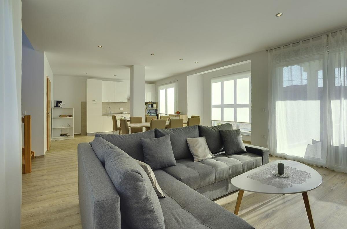 Holiday Home Bellissima Vodnjan Exterior photo